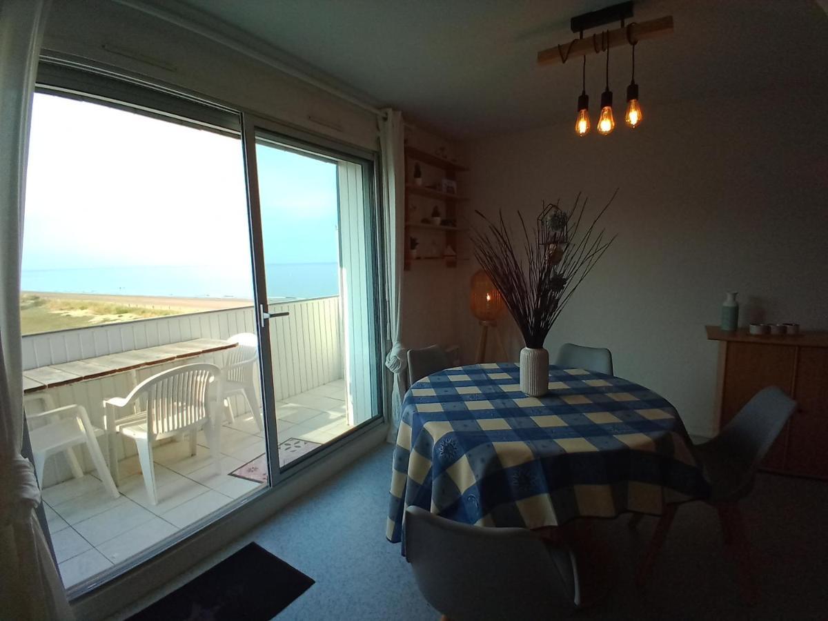 Duplex Les Pieds Dans L' Eau Διαμέρισμα Jullouville-les-Pins Εξωτερικό φωτογραφία